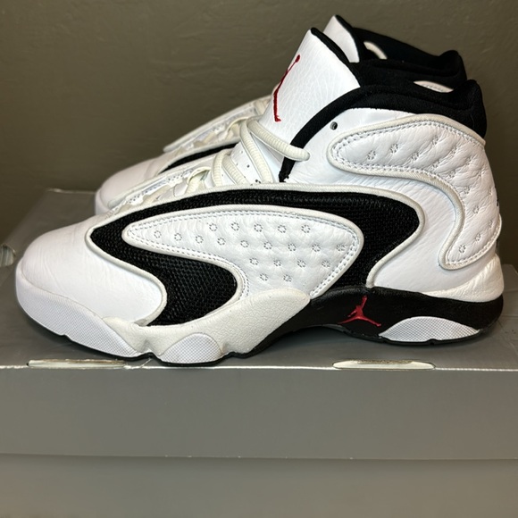 Women’s Jordan OG - Picture 5 of 7